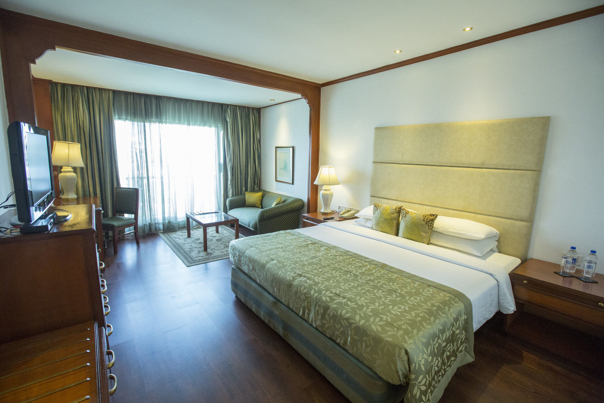 فندق تاج بَنجَرا حيدر أباد المظهر الخارجي الصورة A room at the Taj Bengal