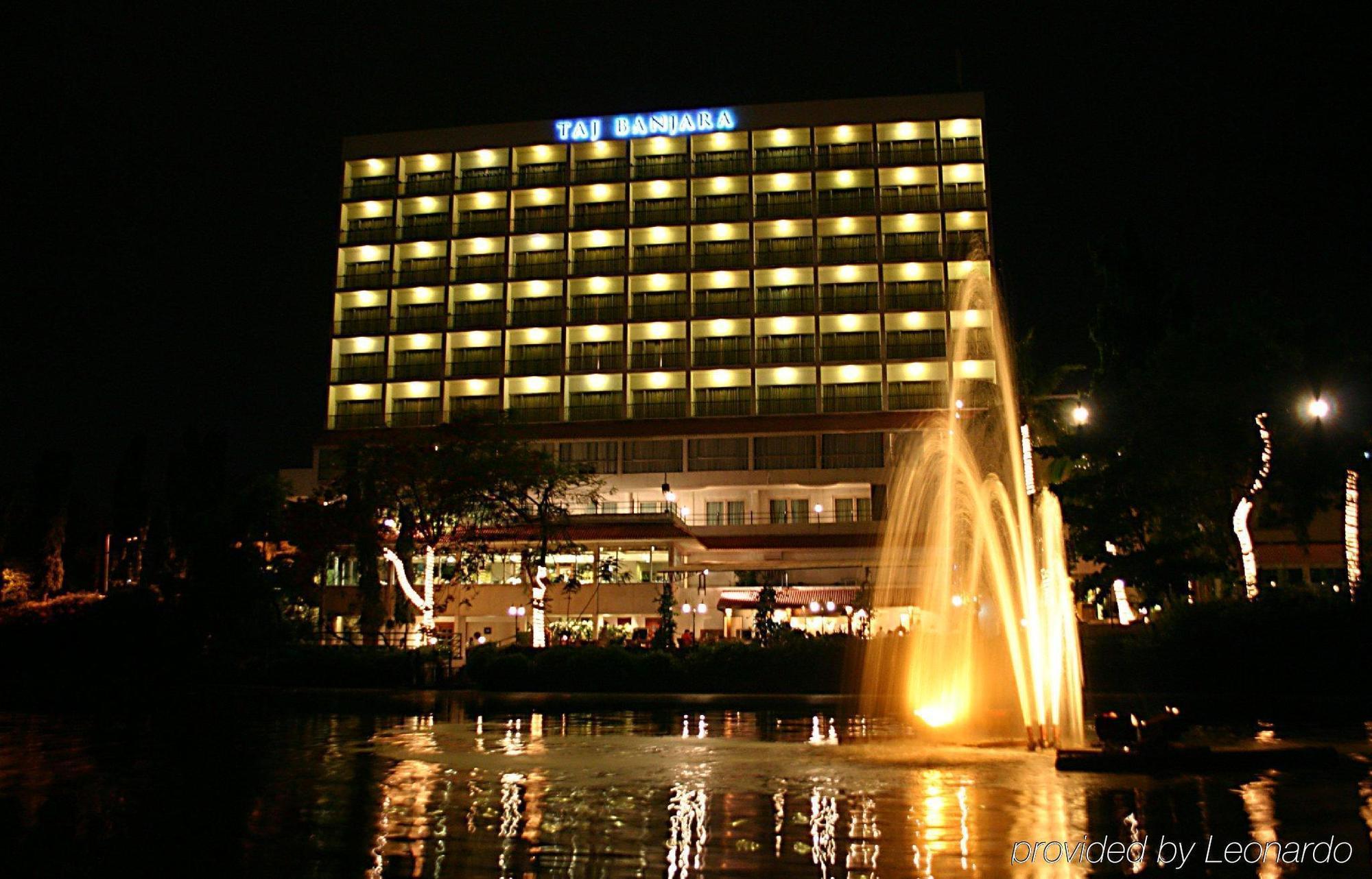 فندق تاج بَنجَرا حيدر أباد المظهر الخارجي الصورة The Manila Hotel at night