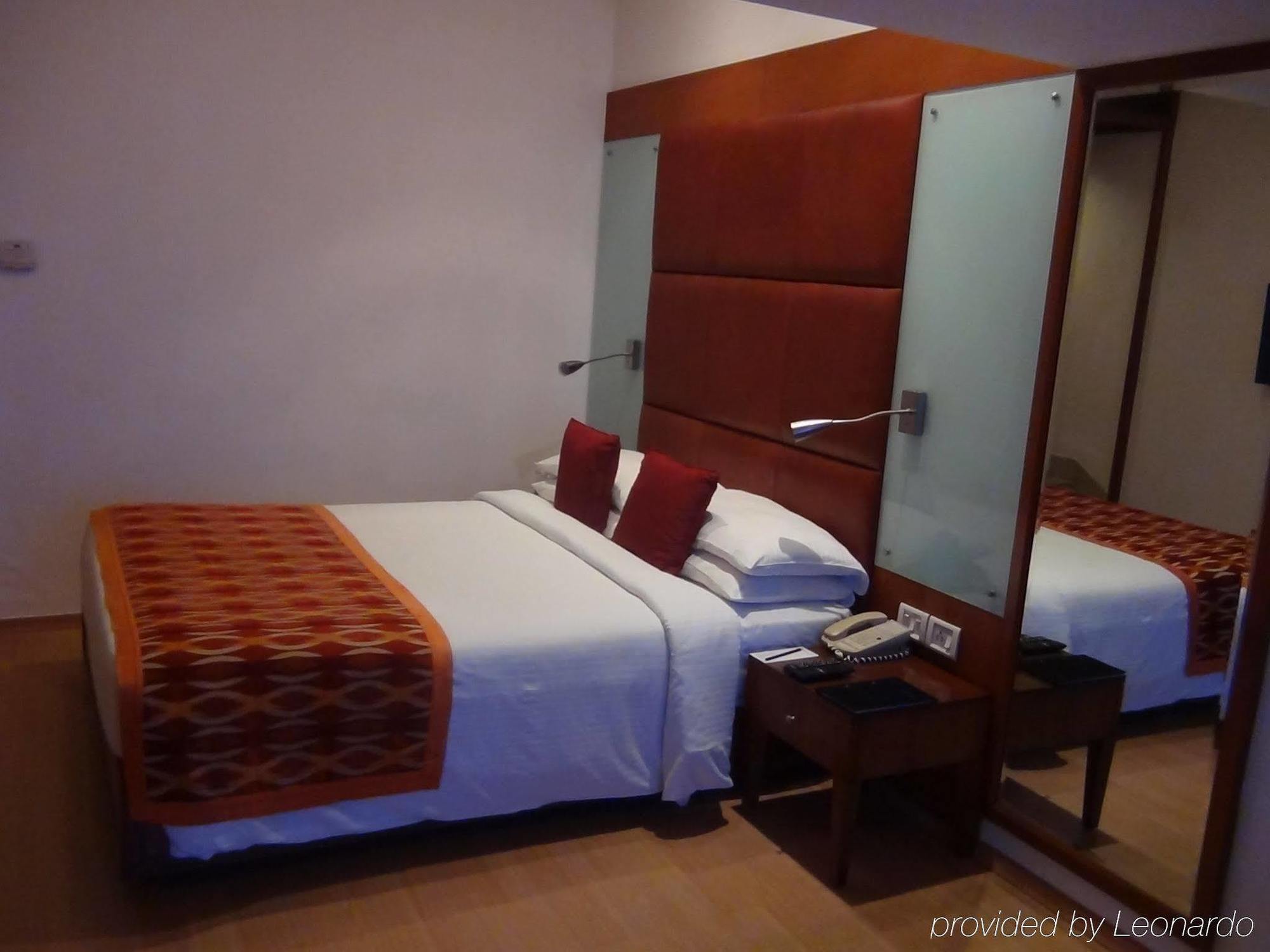 فندق تاج بَنجَرا حيدر أباد المظهر الخارجي الصورة A room at the hotel