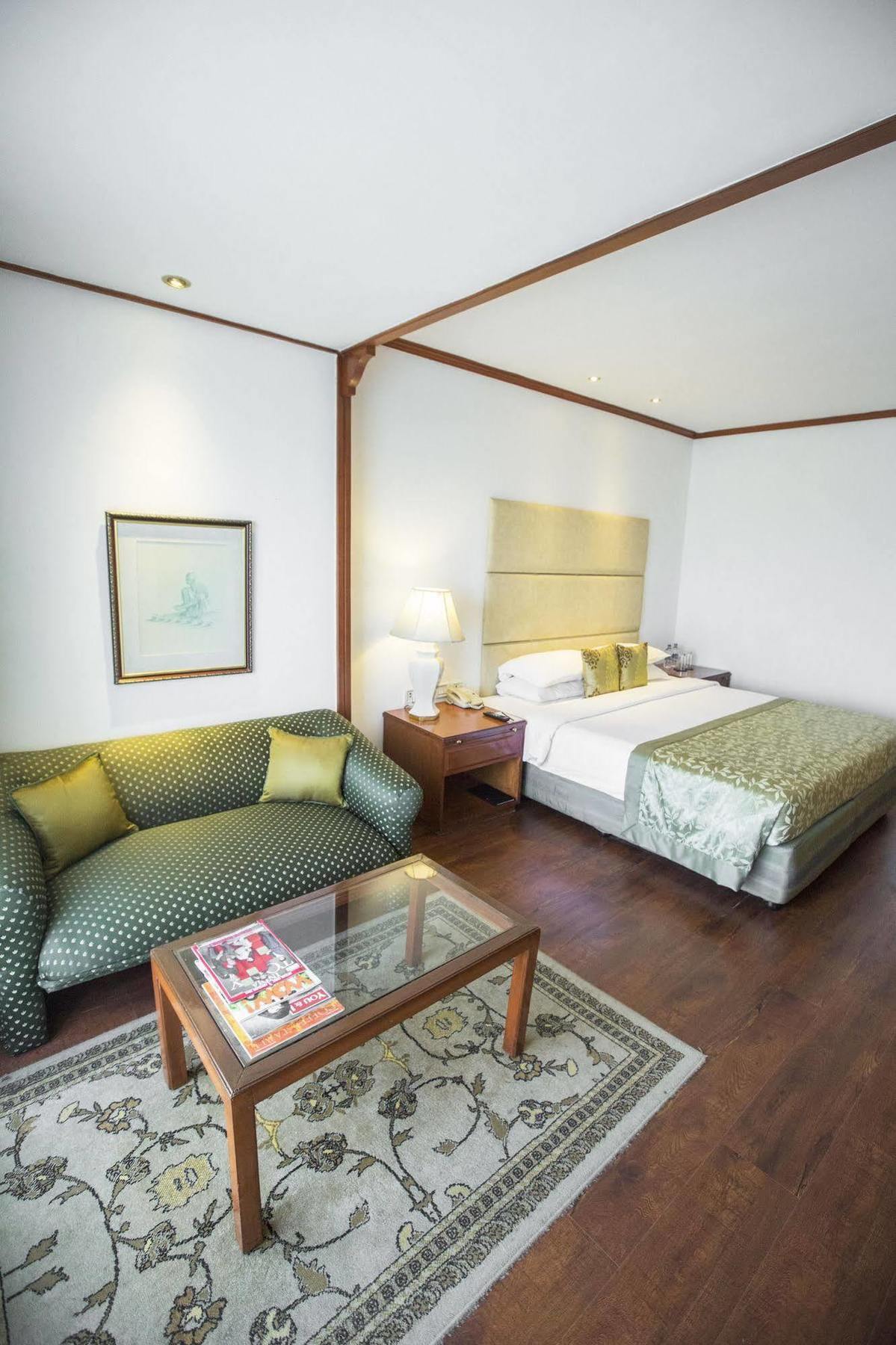 فندق تاج بَنجَرا حيدر أباد المظهر الخارجي الصورة A room at the Taj Bengal
