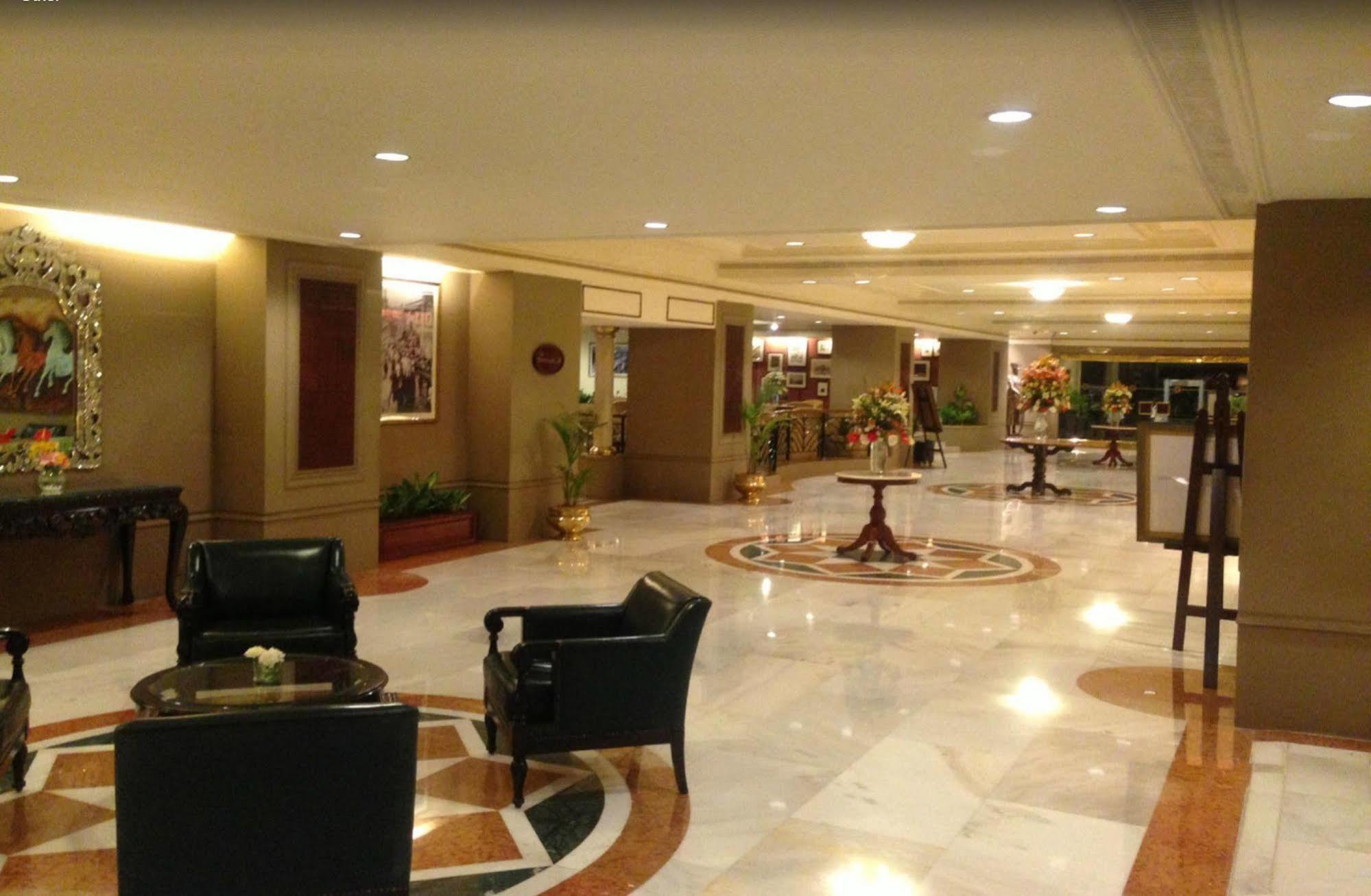 فندق تاج بَنجَرا حيدر أباد المظهر الخارجي الصورة The lobby of the hotel